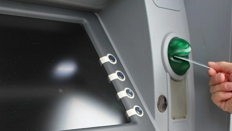 ATM से 5 करोड़ की चोरी, क्या सीबीआई सुलझाएगी गुत्थी? - Case of theft of Rs 5 crore from ATM in Chennai