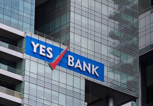 मुश्किल में YES Bank, जमाकर्ता परेशान, SBI करेगा निवेश - YES Bank crises, SBI read to invest