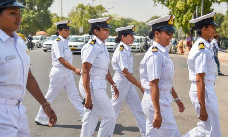 बड़ी खबर, महिला अधिकारियों को स्थायी कमीशन दिए जाने का रास्ता साफ - Women officers will get permanent commission