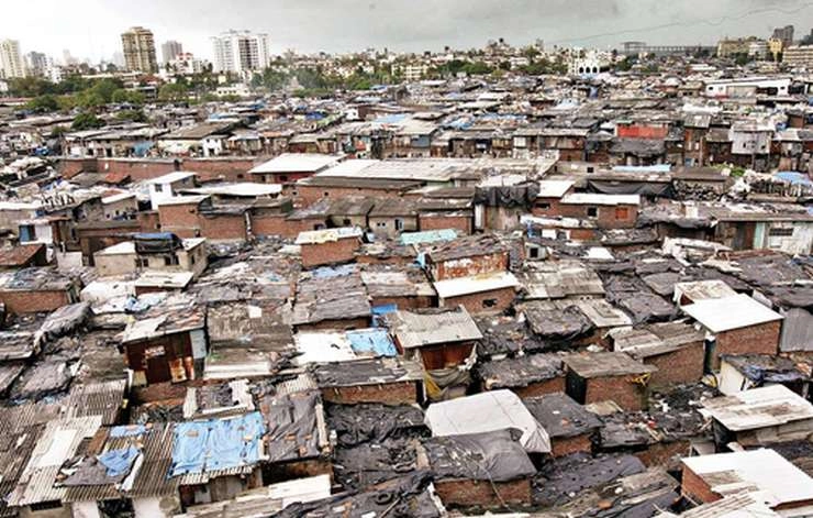 मुंबई में Corona से लड़ने में झुग्गी-बस्तियां बनीं बड़ी चुनौती, 10 लाख से ज्यादा की आबादी - mumbai slums become a big challenge in overcoming the corona in mumbai