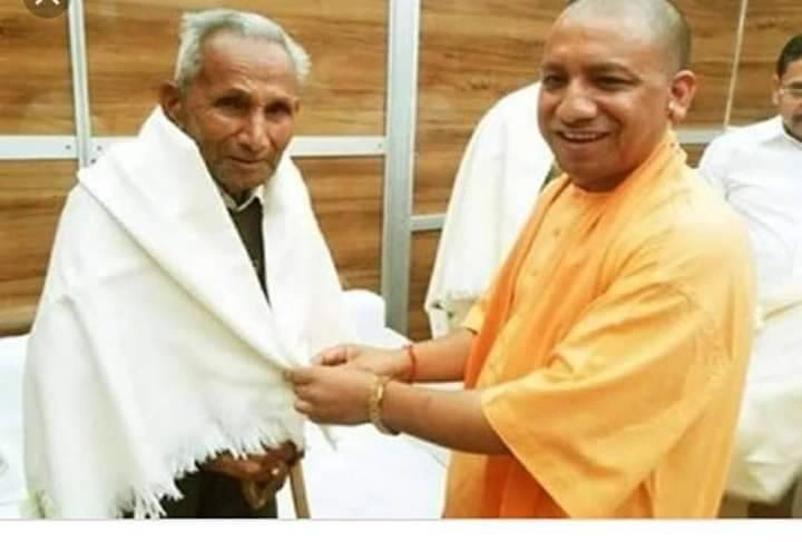CM योगी आदित्यनाथ के पिता के निधन पर शोक संवेदनाएं