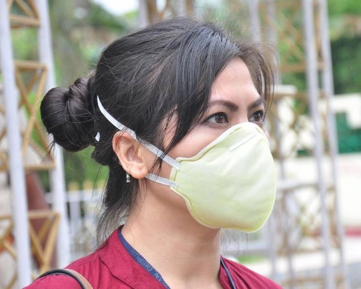 Fact Check: लगातार मास्क पहनने से फेफड़ों में फंगल इन्फेक्शन का खतरा? जानिए सच... - Social media claims face masks can cause fungal lung infections, fact check