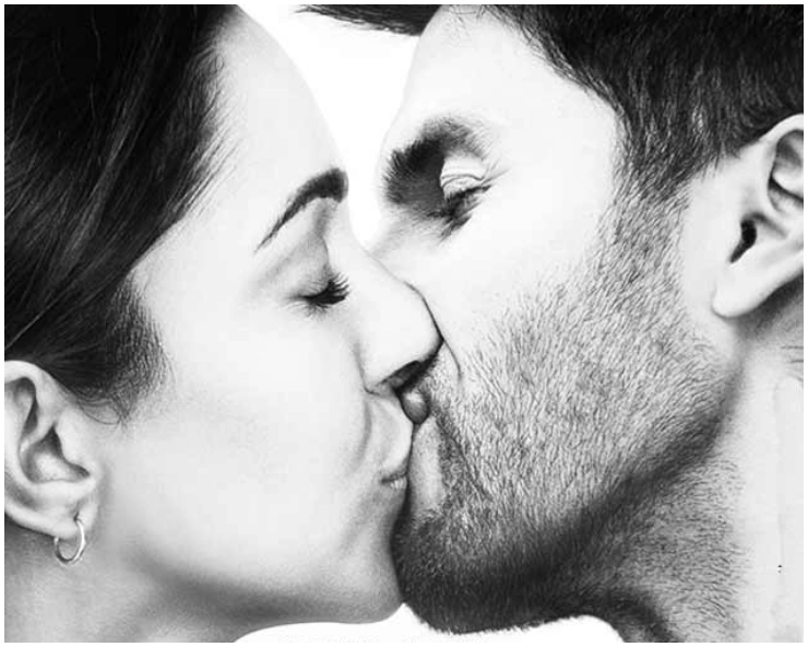 Kissing Benefits चुंबन करण्याचे फायदे