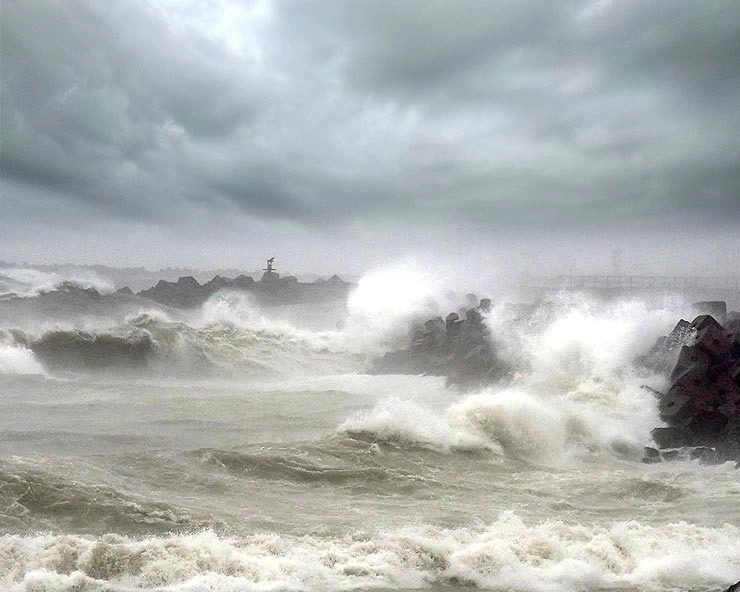 तूफान 'मोचा' ने ‎‎दिखाया असर, अरब सागर में मची उथल-पुथल, भारी बारिश...-Cyclone 'Mocha' showed effect, turmoil in the Arabian Sea, heavy rains...