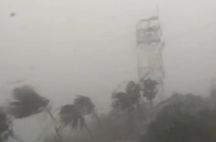 Cyclone | अगले 12 घंटे में चक्रवाती तूफान में तेजी, 4 दिसंबर को तमिलनाडु तट को पार करेगा