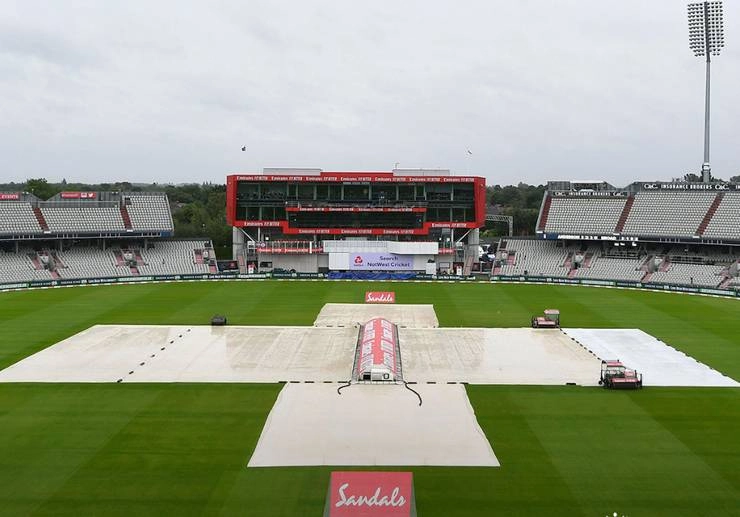 निर्णायक टेस्ट मैच में बारिश बनी 'खलनायक', इंग्लैंड का इंतजार बढ़ा, ब्रॉड की धड़कनें तेज - England-West Indies Test match halted due to rain