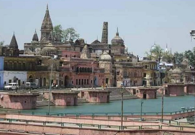 अयोध्या में सांप्रदायिक सद्भाव का संदेश दे रहीं मस्जिदें... - Mosques conveying communal harmony in Ayodhya