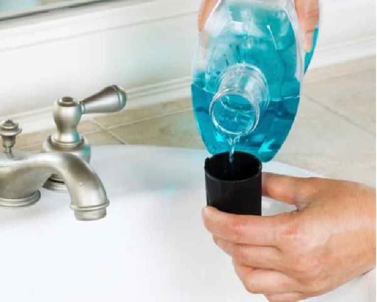 Mouthwash At Home : दांतों की सही सफाई के लिए माउथवॉश का करें इस्तेमाल, जानिए कैसे करें घर पर तैयार