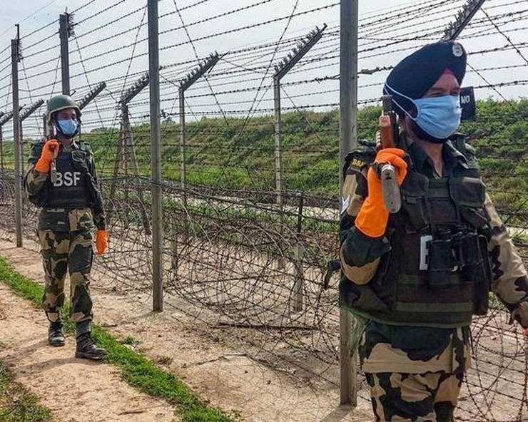 भारी मात्रा में खांसी की प्रतिबंधित दवा जब्त, BSF ने 4 लोगों को पकड़ा