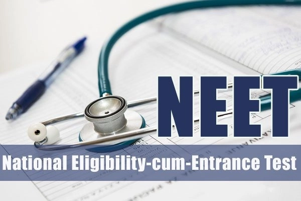 NEET 2021 Exam Date: 01 ऑगस्ट रोजी मेडिकल प्रवेश परीक्षा होणार असून ११ भाषांमध्ये परीक्षा घेण्यात येणार आहे