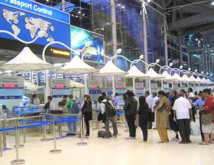दिल्ली एयरपोर्ट अक्टूबर में बना दुनिया का 10वां सबसे व्यस्त हवाईअड्डा - Delhi airport became the world's 10th busiest airport in October