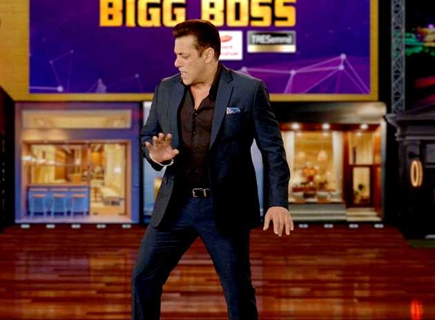 Bigg Boss 15 : शो को होस्ट करने के लिए सलमान खान को मिल रही इतनी मोटी रकम!