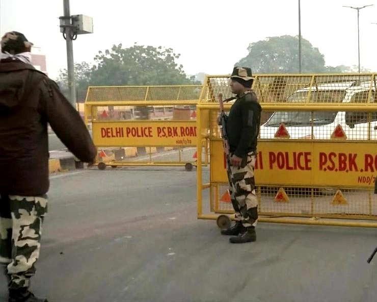 हनुमान जयंती शोभायात्रा के मद्देनजर दिल्ली के जहांगीरपुरी में कड़ा सुरक्षा बंदोबस्त