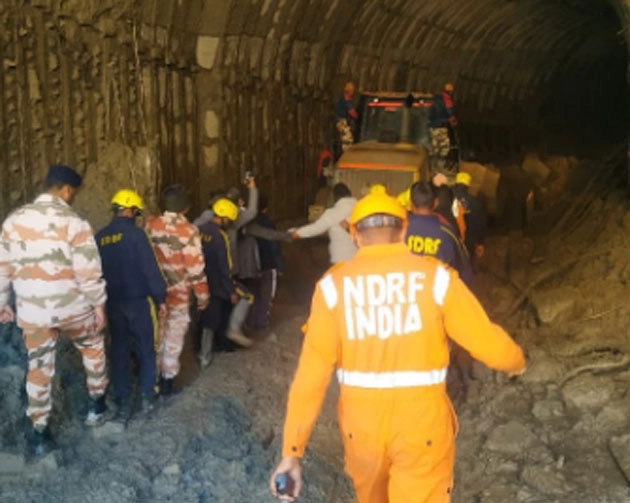 उत्तराखंड में तपोवन सुरंग से 1 और शव मिला, मृतकों की संख्या 74 हुई - 1 more dead body found from Tapovan tunnel in Uttarakhand