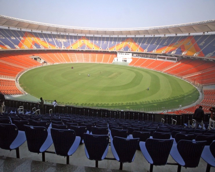 नवीनीकरण के बाद पहली बार नरेंद्र मोदी स्टेडियम में खेली जाएगी वनडे सीरीज, टीम इंडिया पहुंची अहमदाबाद - Narendra Modi Stadium to host ODIS in a first after renovation