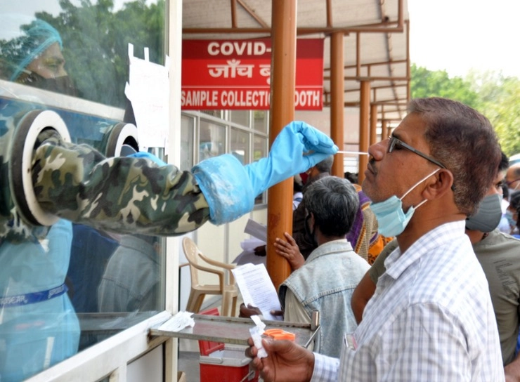 COVID-19 : महाराष्ट्र में 1 दिन में Corona संक्रमण के सबसे अधिक मामले आए सामने - Maharashtra Coronavirus Update
