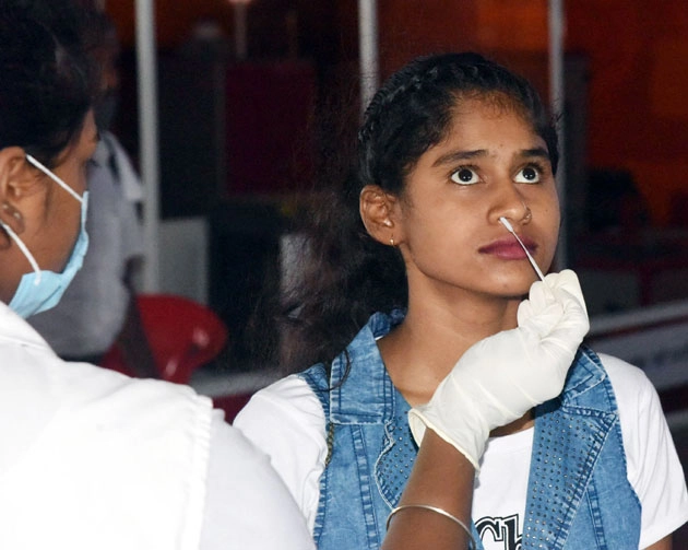 महाराष्ट्र में आज आए कोरोना के 9974 नए मामले, 143 लोगों की हुई मौत - maharashtra coronavirus new cases