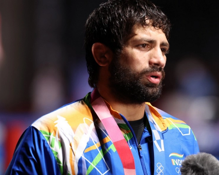 Tokyo Olympics 2020 : सिल्‍वर से Ravi Dahiya को नहीं है संतोष, बोले- पेरिस में गोल्‍ड पर रहेगा फोकस - Indian wrestler Ravi Dahiya's statement about Olympic medal