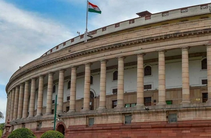 Delhi Services Bill : केंद्र सरकार आज राज्यसभा में पेश करेगी दिल्‍ली सेवा विधेयक