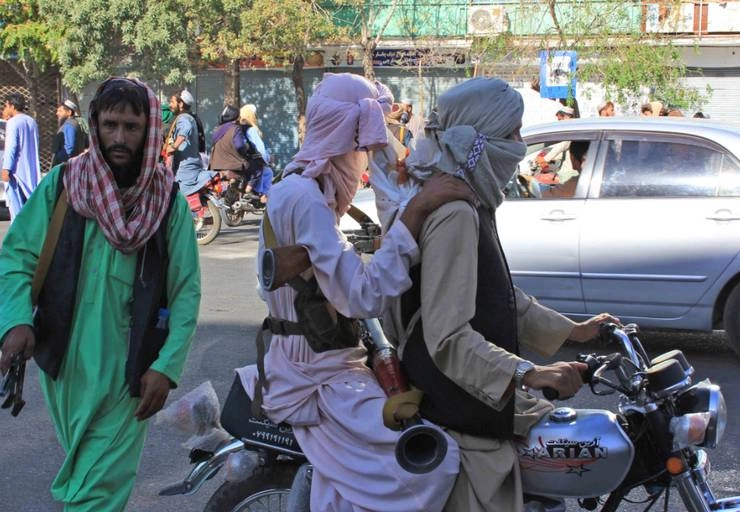 तालिबान ने दिखाई नरमी, महिलाओं से की अपील, अफगानियों को सता रहा है किस बात का डर... - Taliban afghanistan