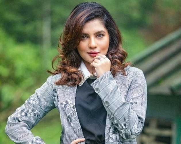 मशहूर बंगाली एक्ट्रेस को फेसबुक पर मिले अश्लील मैसेज, दर्ज कराई शिकायत - bengali actress payel sarkar receives obscene messages lodges complaint