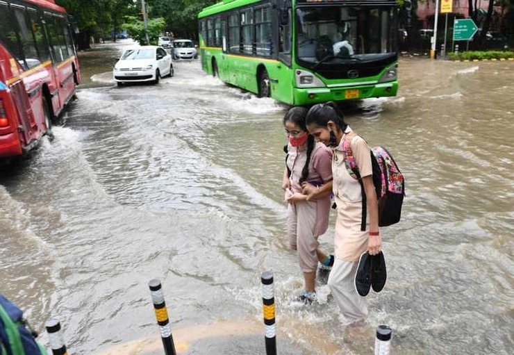 दिल्ली में क्यों होता है जलभराव, CM केजरीवाल ने बताया कारण - delhi rain