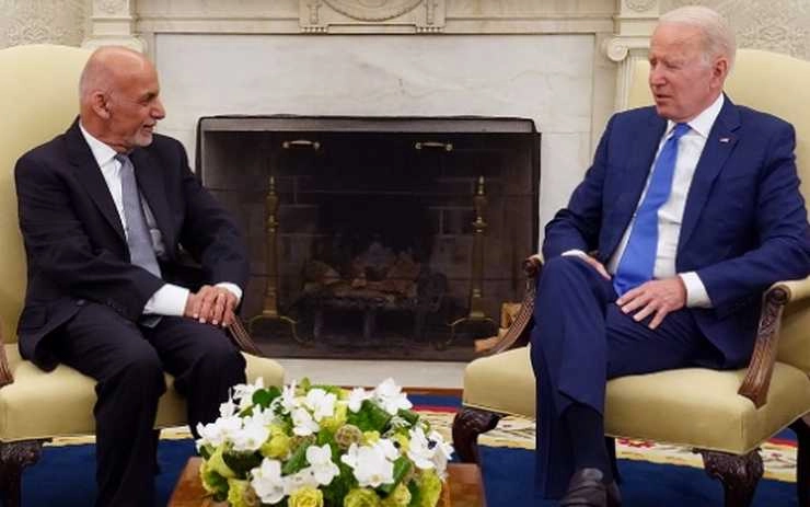 23 जुलाई को अशरफ गनी और बाइडेन के बीच हुई थी फोन पर 14 मिनट की बातचीत, चर्चा को लेकर हुए अहम खुलासे - Joe Biden-Ashraf Ghani last phone call before Taliban takeover leaked