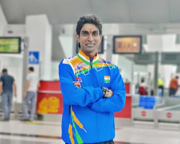 गोल्ड मेडल जीतने वाले दुनिया के पहले पैरा बैडमिंटन खिलाड़ी बने प्रमोद भगत - Indian Shuttler Pramod Bhagat wins gold at Tokyo Paralympics