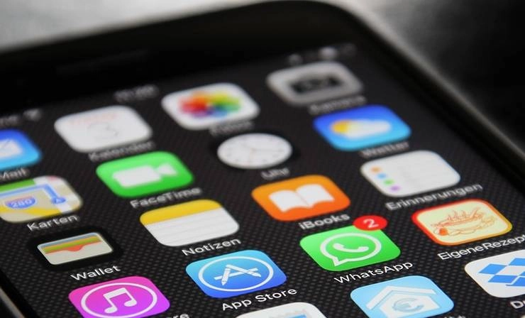 Dangerous Apps मोबाईलसाठी धोकादायक अ‍ॅप्स, त्वरित डिलीट करा