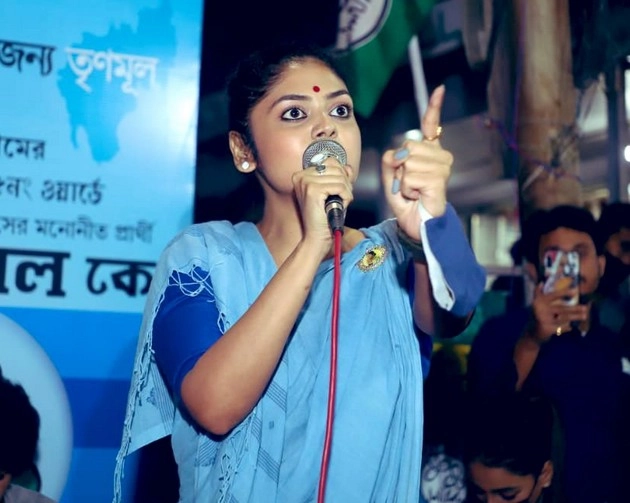 सायानी घोष की गिरफ्तारी पर सियासी बवाल, एक्शन में ममता बनर्जी - TMC leader Saayoni ghosh arrested