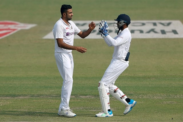 ईशान किशन ने लिया टेस्ट टीम से नाम वापस, अब यह होगा भारत का विकेटकीपर - KS Bharat replaces Ishan Kishan as Keeper Batsman against South Africa in Test Series