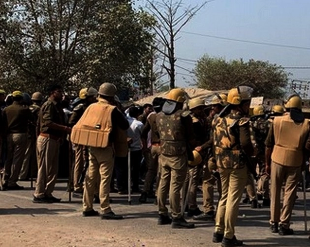 पटना में पंचायत वार्ड सचिवों का प्रदर्शन, पुलिस ने किया लाठीचार्ज - Protest of Panchayat Ward Secretaries in Patna