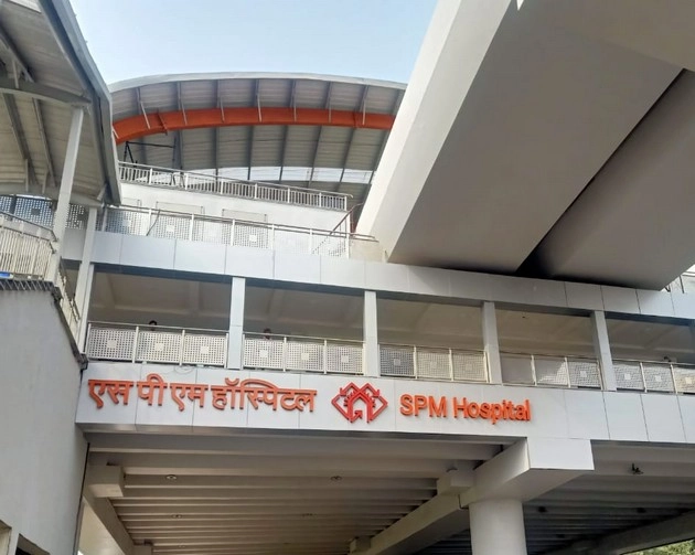 कानपुर में प्राइवेट अस्पताल के नाम पर मेट्रो स्टेशन के नाम, मचा बवाल - Kanpur spm metro station