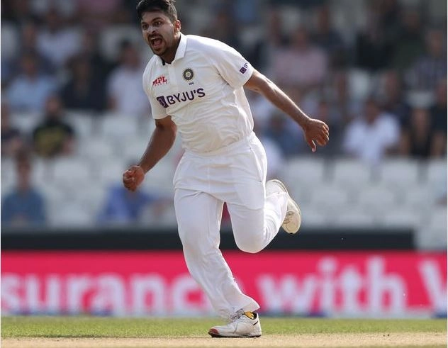 दक्षिण अफ्रीका में 7 विकेट लेने वाले पहले भारतीय तेज गेंदबाज बने शार्दूल, बनाए यह रिकॉर्ड - Shardul Thakur becomes the only asian pacer to scalp 7 wickets at wanders