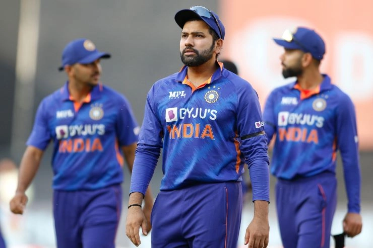 रोहित शर्मा की अगुवाई में वनडे विश्वकप खेलेगा भारत, टीम हुई घोषित - Indian team for the ICC ODI World Cup announced Rohit Sharma to lead