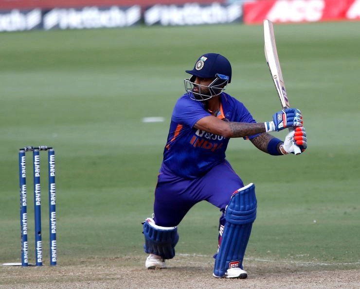 तीसरा टी-20I: सूर्यकुमार और वैंकटेश की पारियों से भारत 184 रनों तक पहुंचा - Suryakumar and Venkatesh helps India reach