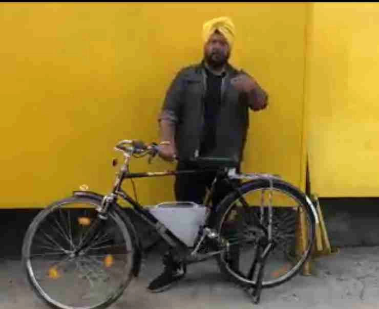 आनंद महिन्द्रा को भाया देशी जुगाड़, कुछ ही मिनटों में साइकल से बन जाएगी मोटरसाइकल - bicycle turned into motorcycle