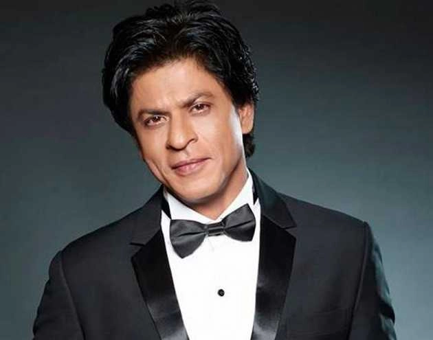 अभिनेता शाहरुख खानने आपल्या घराची 'मन्नत' नावाची पाटी बदलली, किंमत ऐकुन धक्का बसेल !
