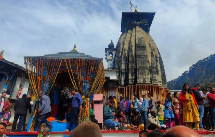 चारधाम यात्रा : केदारनाथ धाम के कपाट खुले, पहली पूजा पीएम मोदी के नाम से की गई - Chardham yatra : kedarnath temple opens