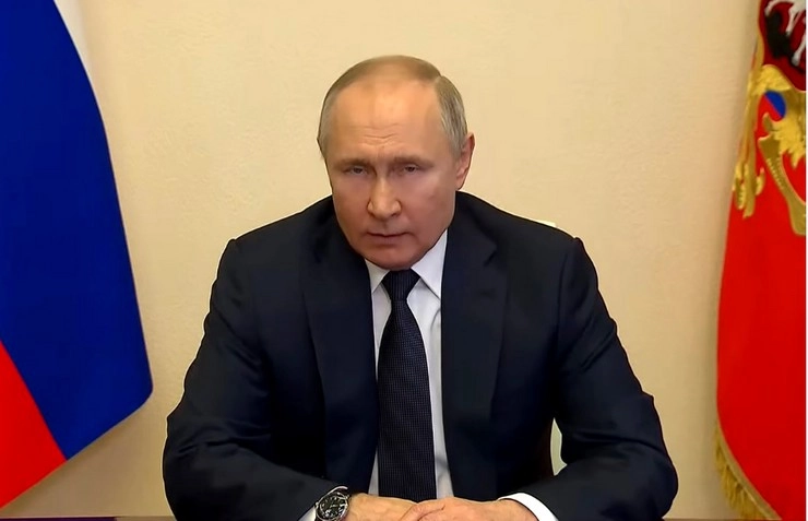 'रूस यूक्रेन में युद्ध को समाप्त करना चाहता है', BRICS सम्मेलन में बोले राष्ट्रपति व्लादिमीर पुतिन - Russia-Ukraine war live: Putin says Moscow wants to end war
