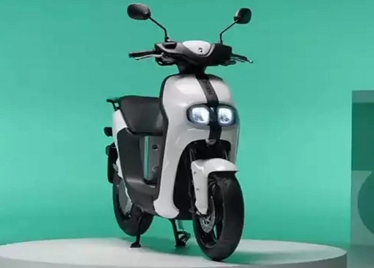 Yamaha ने लांच किया electric scooter Neos, ड्‍यूल बैटरी पैक, NMax 125 की कीमत से करीब 33,200 रुपए सस्ता - Yamaha Neos electric scooter launched
