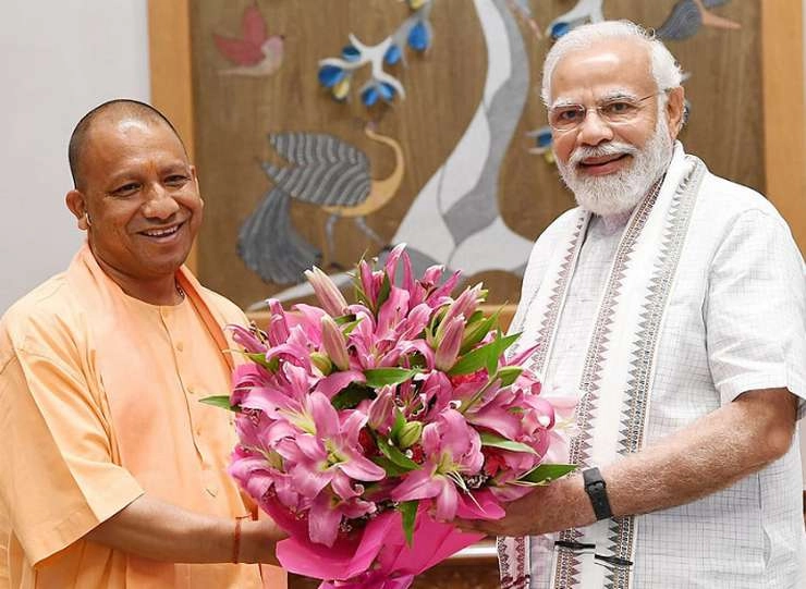 PM मोदी से योगी की मुलाकात खत्म, नए मंत्रिमंडल में 57 मंत्री ले सकते हैं शपथ - yogi reached delhi to meet pm modi