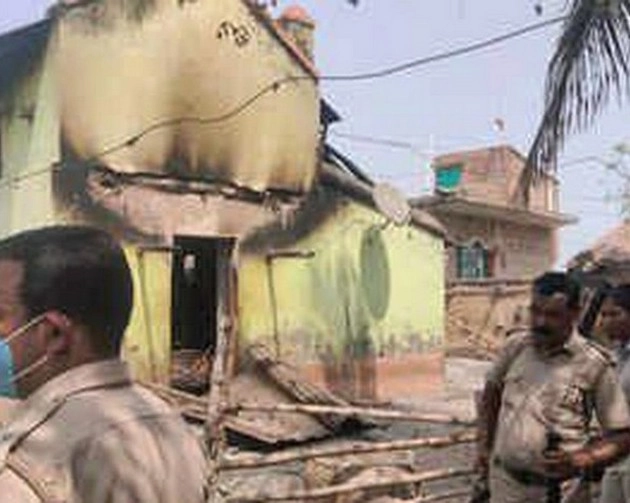 बीरभूम हिंसा : भाजपा केंद्रीय दल ने जिले का किया दौरा, पीड़ितों के परिजनों को दिया मदद का भरोसा - BJP central team visited the district in Birbhum violence case