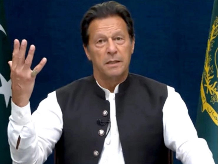 Pakistan: संसद में विपक्ष में बैठेगी इमरान खान की पार्टी, चुनावी धांधली के खिलाफ करेगी प्रदर्शन - Imran Khan's party will sit in opposition in Parliament