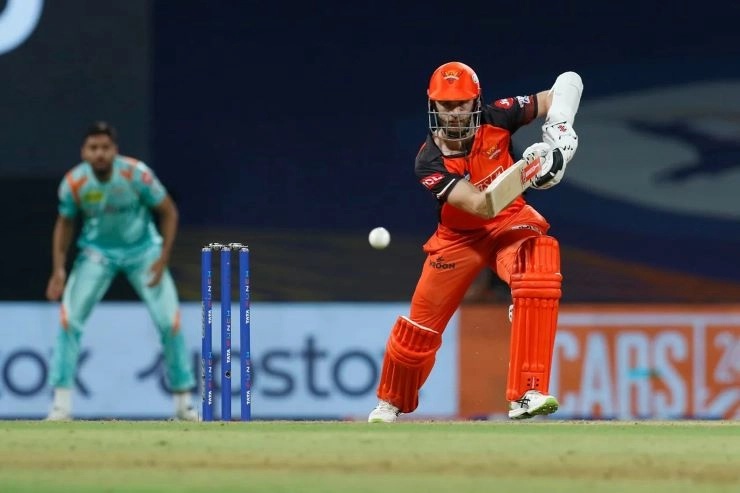 लखनऊ सुपर जाएंट्स ने एक करीबी मैच में सनराइजर्स हैदराबाद को 12 रनों से हराया