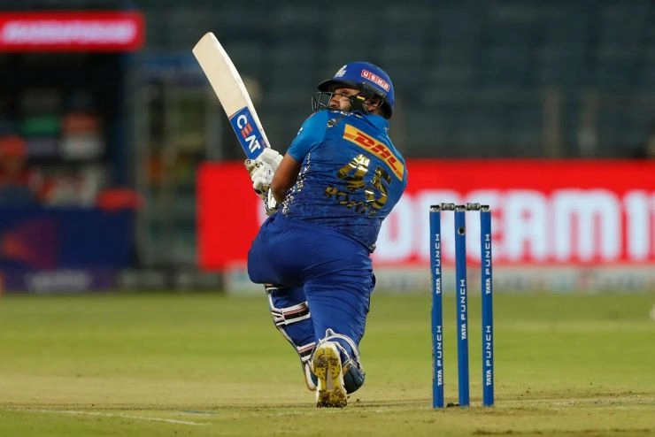 IPL 2023 में लगातार दूसरी हार पर कप्तान रोहित शर्मा सीनियर खिलाड़ियों पर झल्लाए