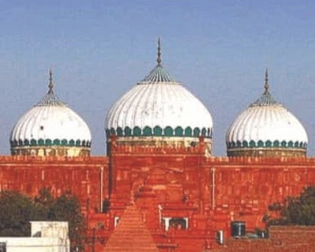 कृष्ण जन्मभूमि मामला: ईदगाह हटाने का अनुरोध करने वाली याचिका मंजूर - Mathura Court Holds Suit for Removal of Shahi Idgah Masjid