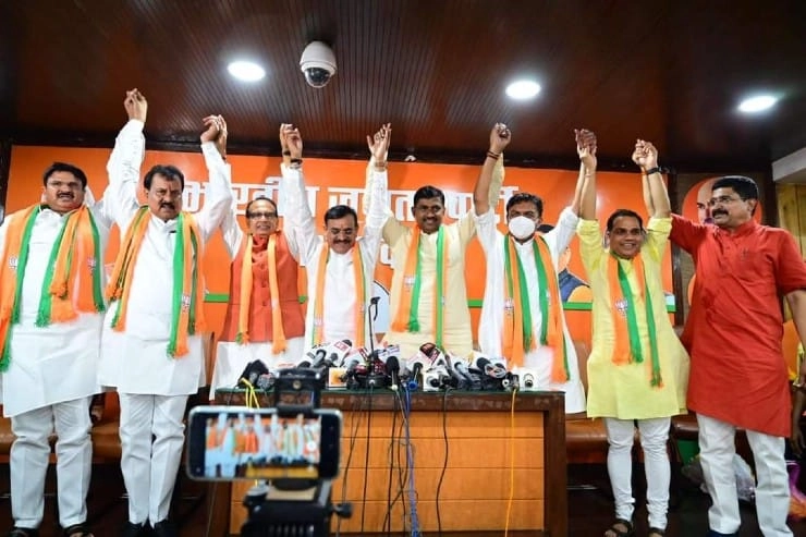 मध्यप्रदेश में सपा, बसपा और निर्दलीय विधायक भाजपा में शामिल - SP, BSP and independent MLA join BJP in Madhya Pradesh