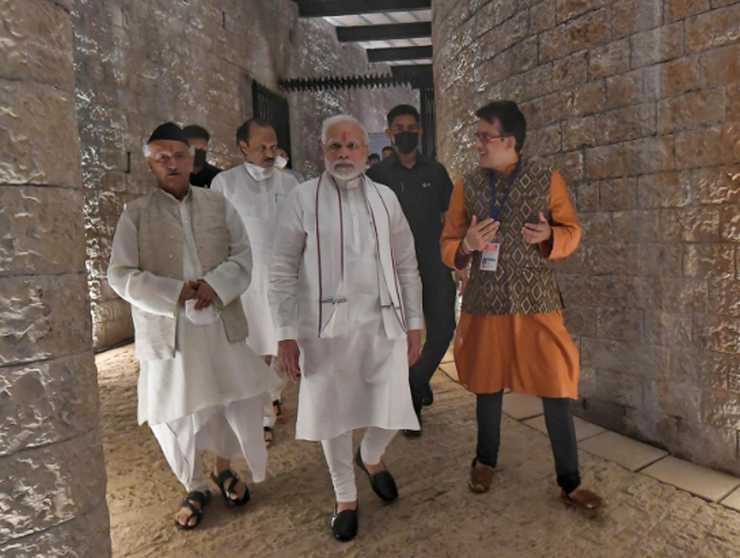 'महाराष्ट्र ने कई क्षेत्रों में देश को किया प्रेरित', जल भूषण भवन और क्रांतिकारियों की गैलरी के उद्घाटन के अवसर पर बोले PM नरेंद्र मोदी - PM Narendra Modi unveils Gallery of Mumbai Revolutionaries