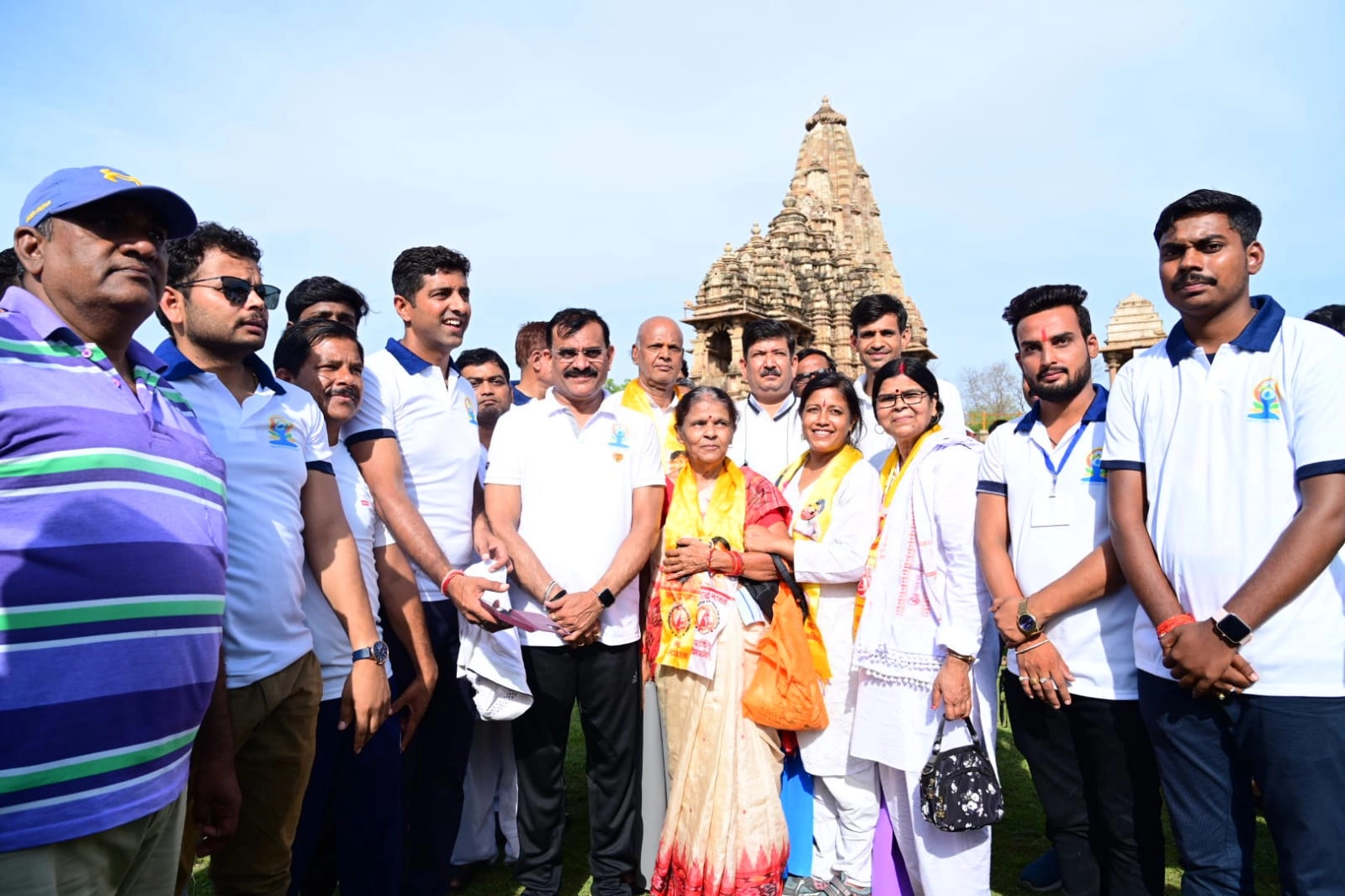 विश्व योग दिवस पर खजुराहो में भव्य आयोजन, बोले भाजपा अध्यक्ष वीडी शर्मा, पर्यटन को मिलेगा बढ़ावा